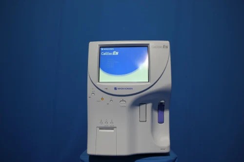Nihon Kohden Celltac Es